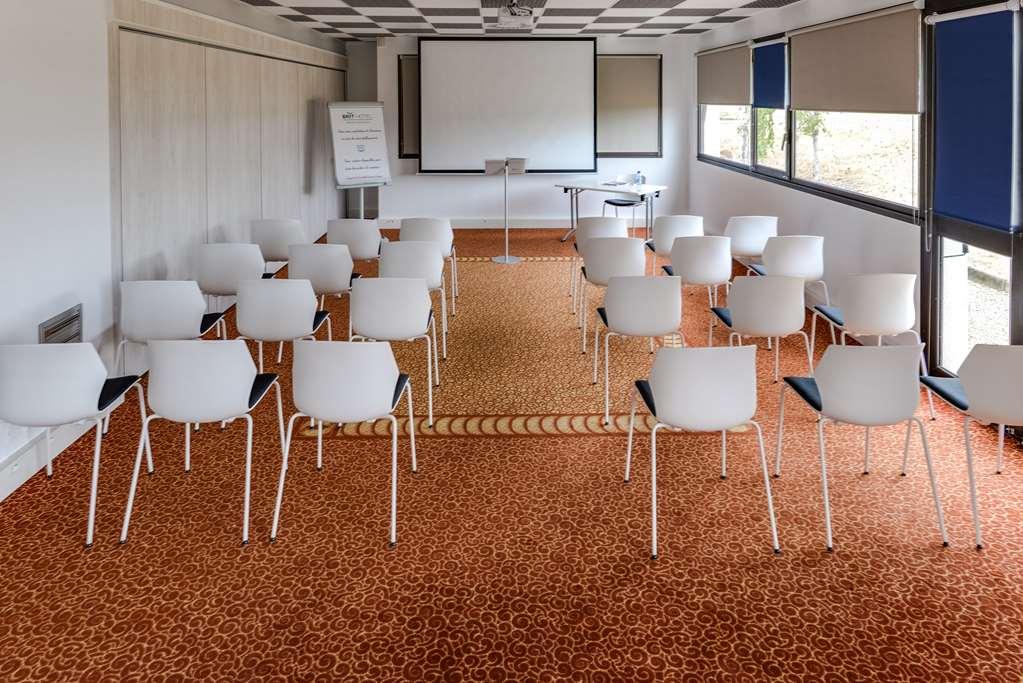 Brit Hotel Rennes Cesson Konforlar fotoğraf